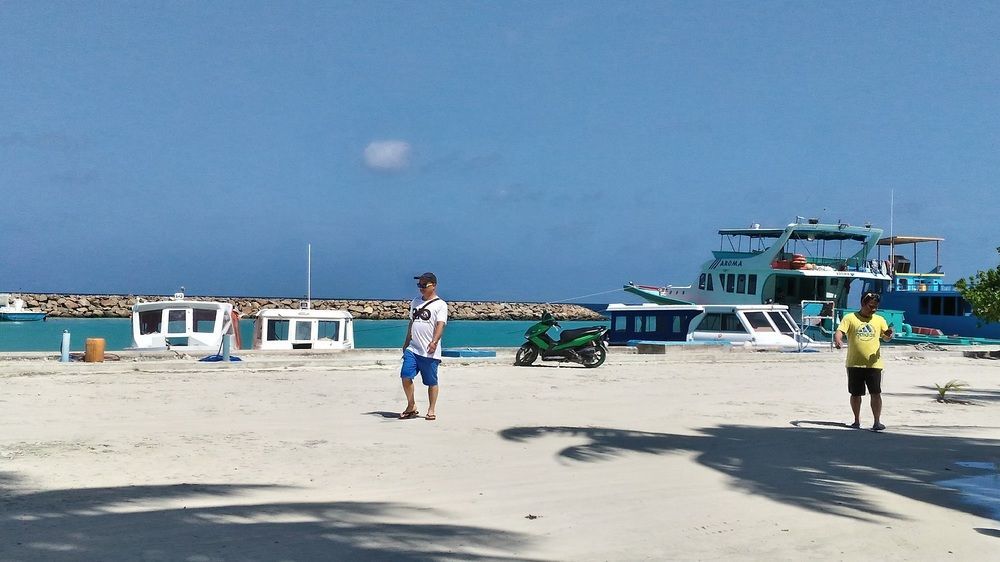 Select Village Maafushi Exteriör bild