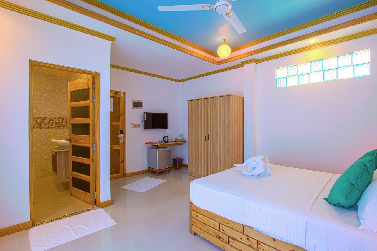 Select Village Maafushi Rum bild